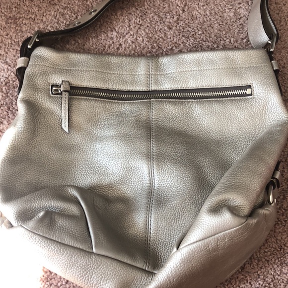 Coach pewter shoulder purse - Picture 3 of 9